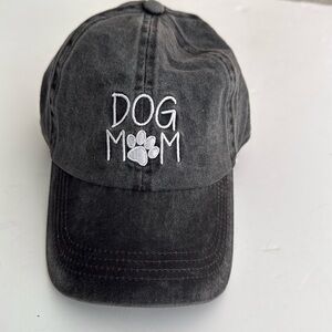 David and Young Dog mom gray baseball cap hat new with tags